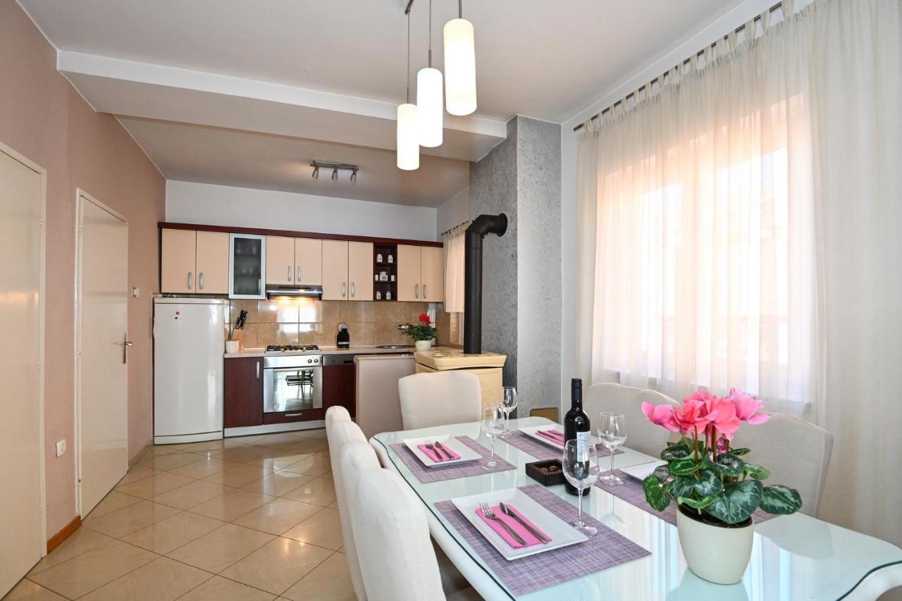 Apartment Irena Posedarje Ngoại thất bức ảnh