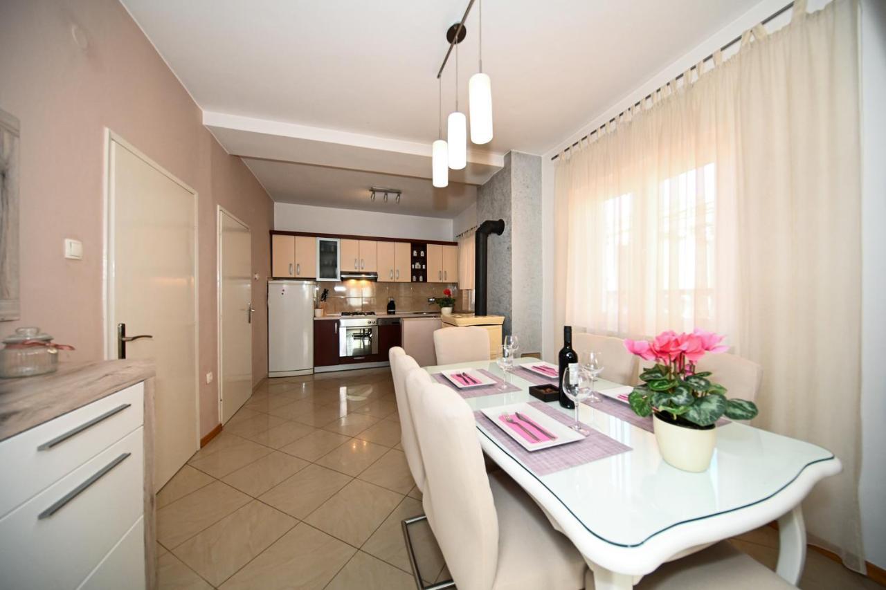 Apartment Irena Posedarje Ngoại thất bức ảnh