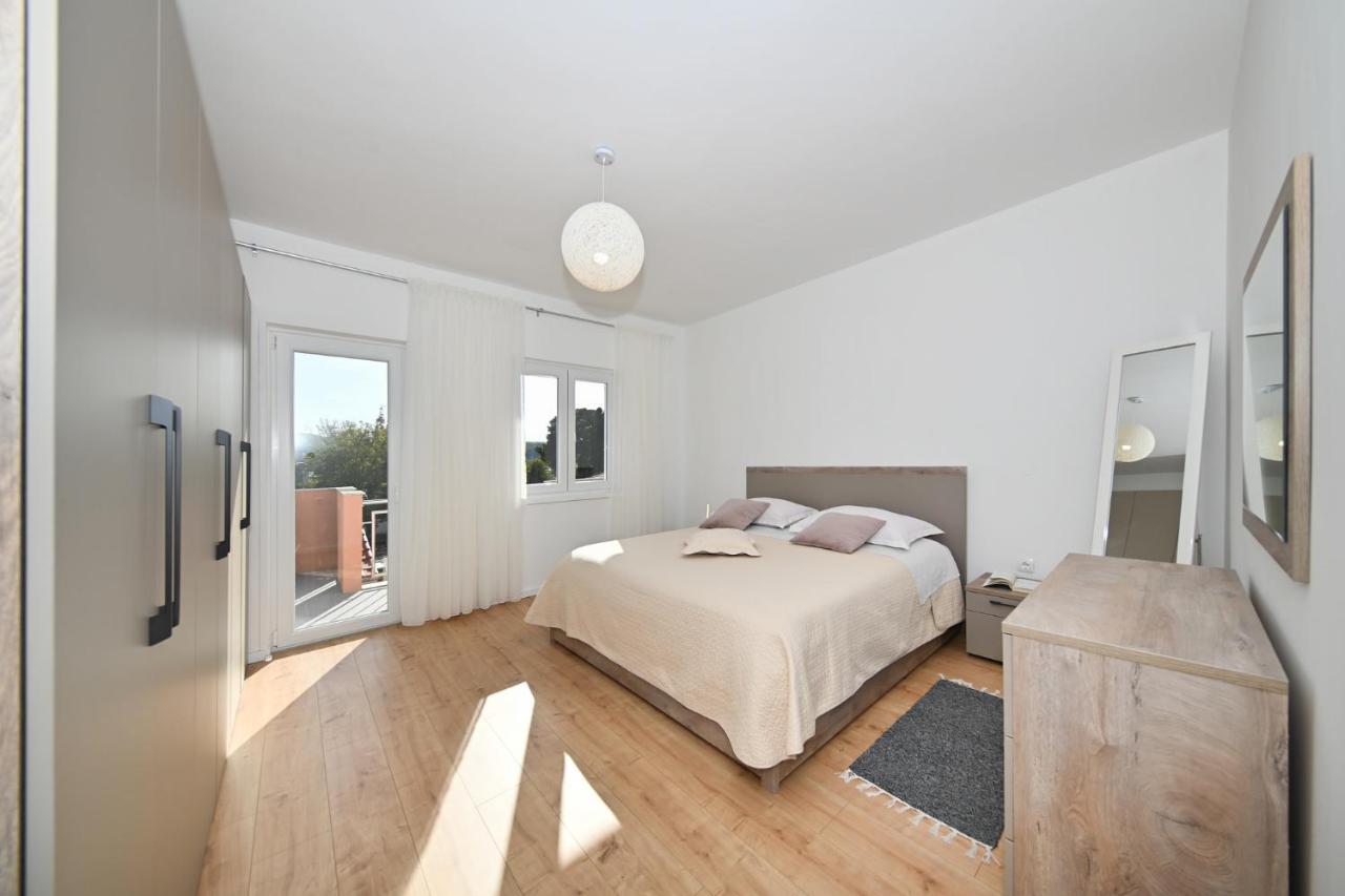 Apartment Irena Posedarje Ngoại thất bức ảnh