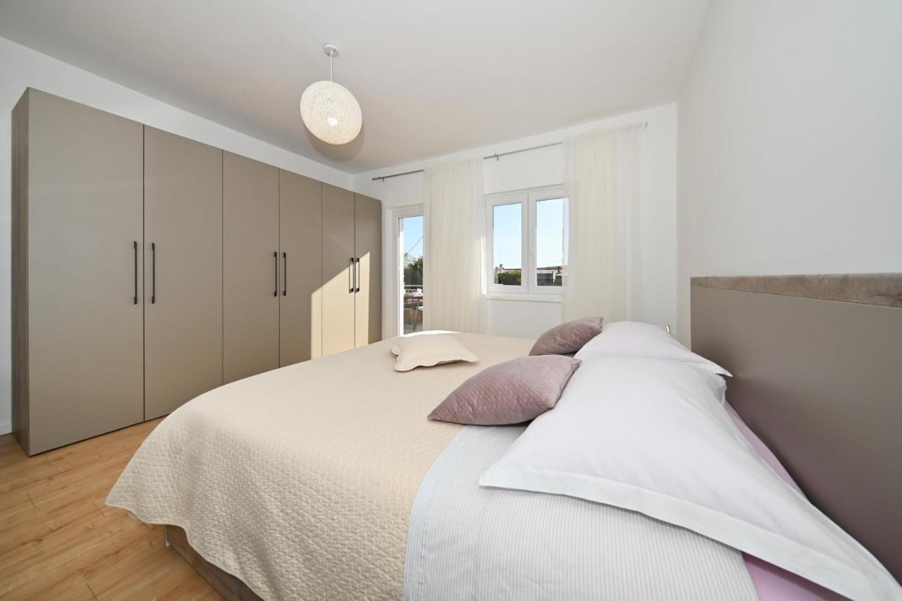 Apartment Irena Posedarje Ngoại thất bức ảnh